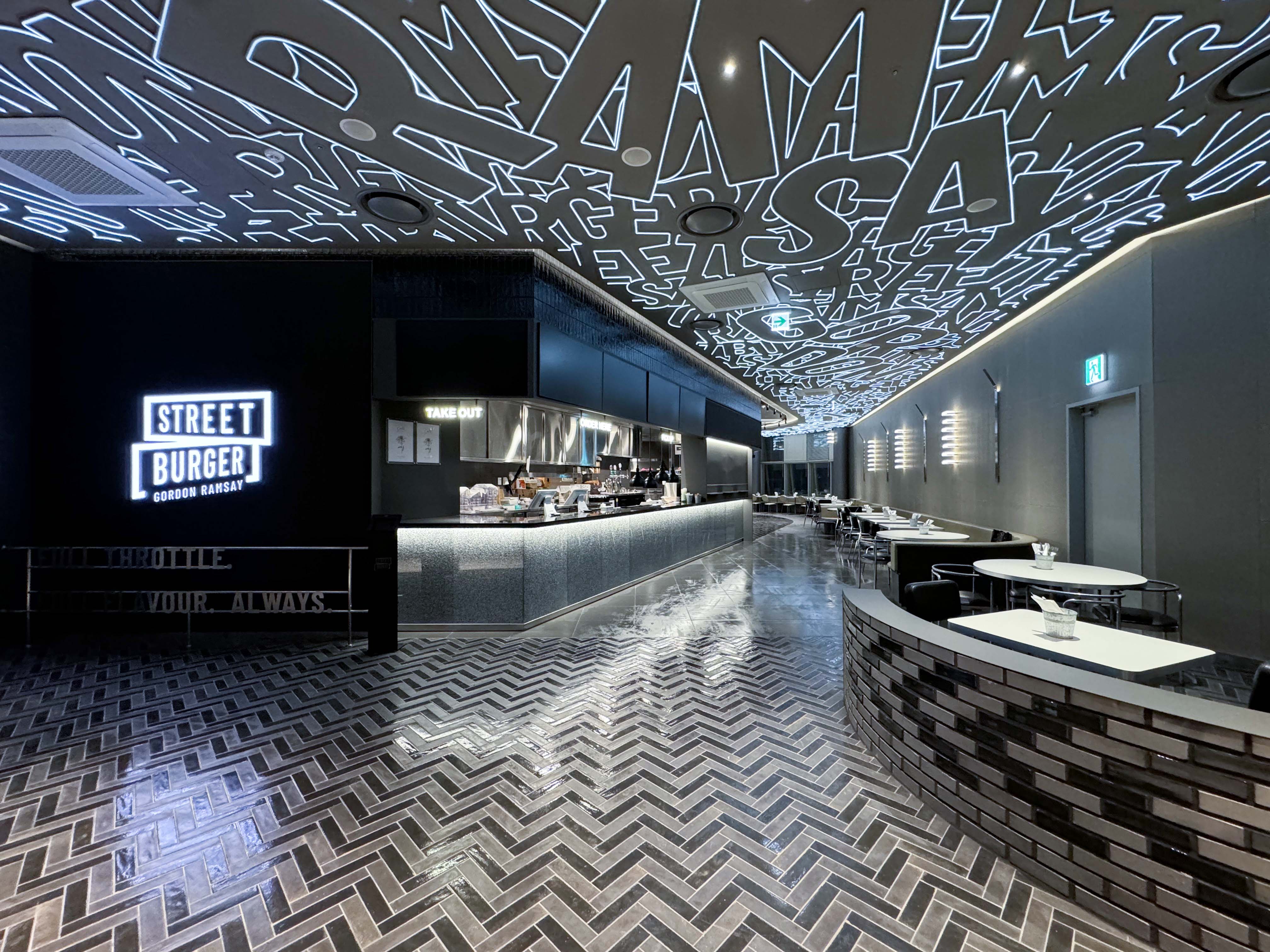 自社工場で磨かれる職人技と品質